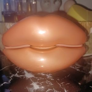 KKW Fragrance Nude Lips